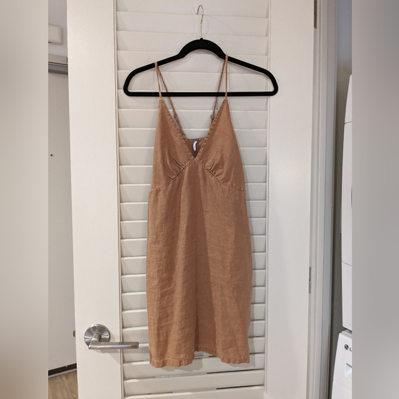 YFB CLOTHING Linen Lexington Dress in Color Honey Nut (Size: S) - Picture 2 of 6